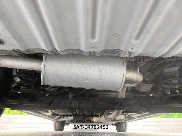 Nissan SERENA 2017-03 2300194-18