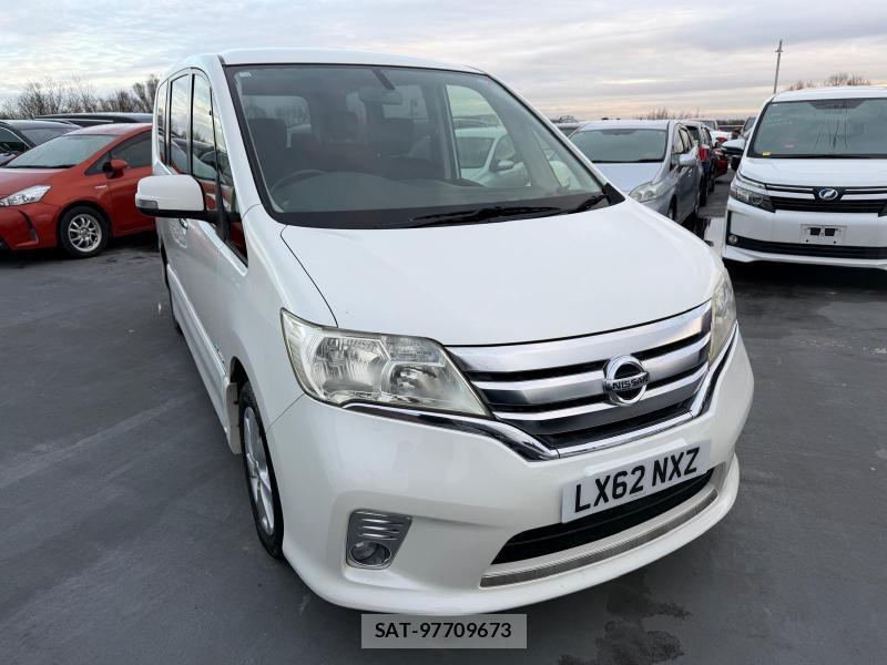 Nissan SERENA 2012-10 1142152-20