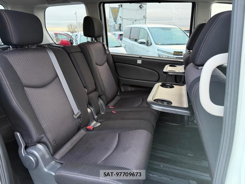 Nissan SERENA 2012-10 1142152-24
