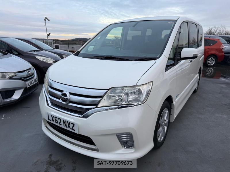 Nissan SERENA 2012-10 1142152-2