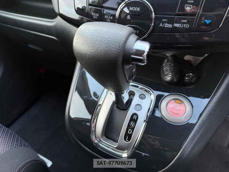 Nissan SERENA 2012-10 1142152-36