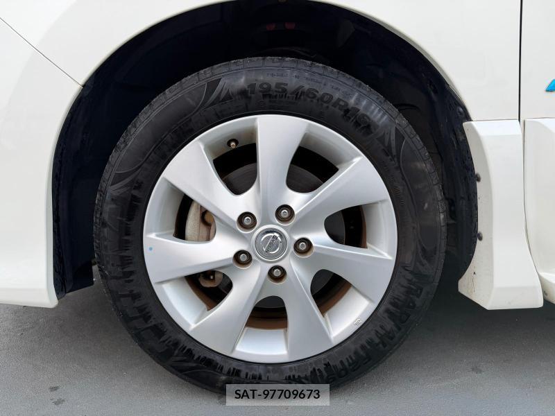 Nissan SERENA 2012-10 1142152-49