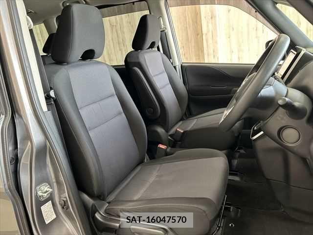 Nissan SERENA 2020-10 3776302-9