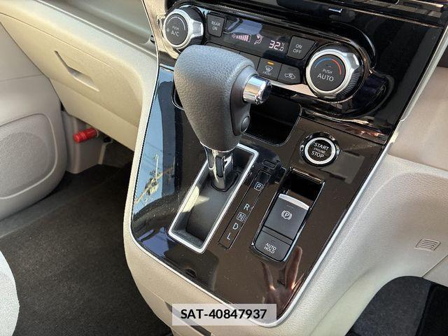 Nissan SERENA 2020-07 3834470-14