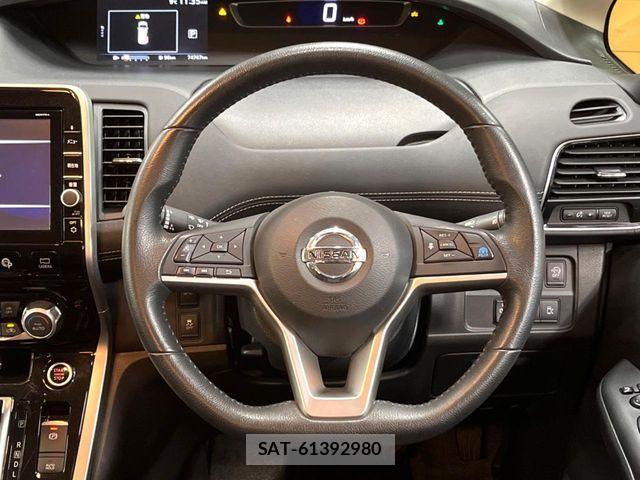 Nissan SERENA 2017-12 5878169-11