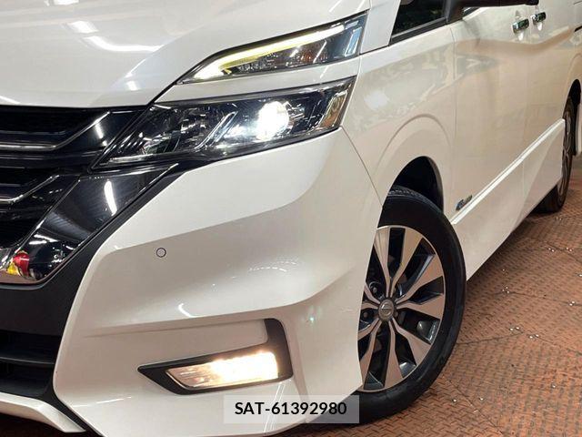 Nissan SERENA 2017-12 5878169-13