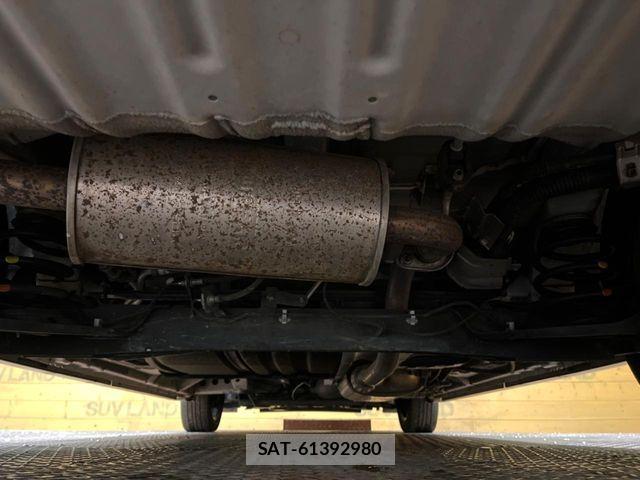 Nissan SERENA 2017-12 5878169-19