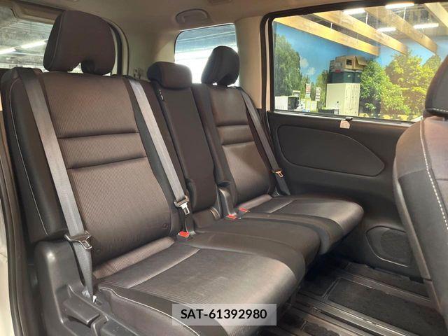 Nissan SERENA 2017-12 5878169-8