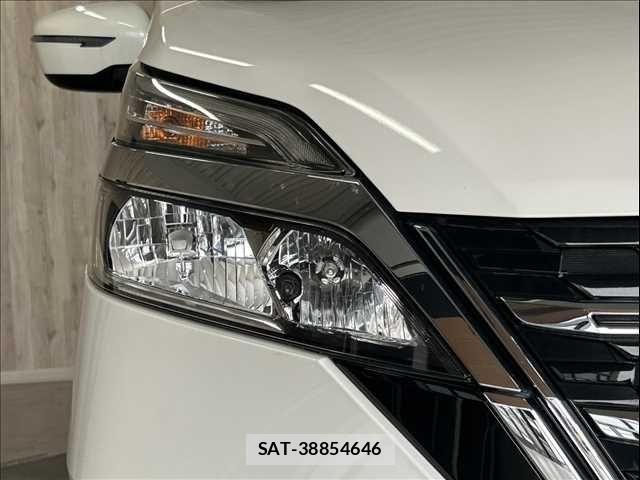 Nissan SERENA 2020-12 5878192-24