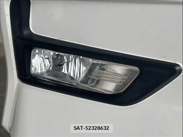 Nissan SERENA 2017-09 5878291-28