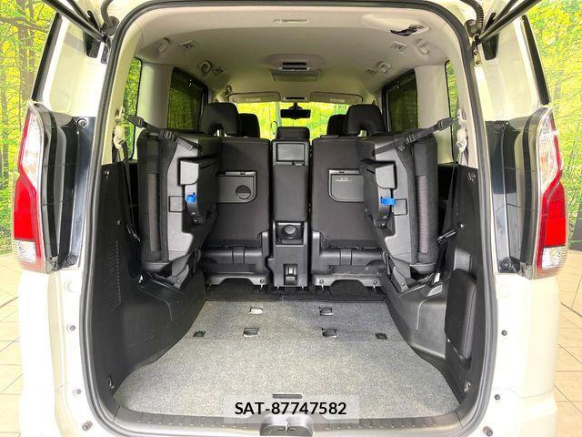 Nissan SERENA 2016-10 5878221-9