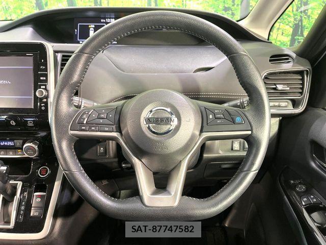 Nissan SERENA 2016-10 5878221-10