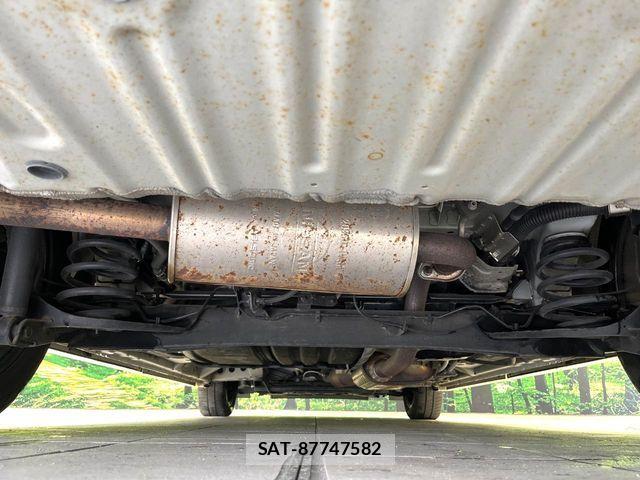 Nissan SERENA 2016-10 5878221-18