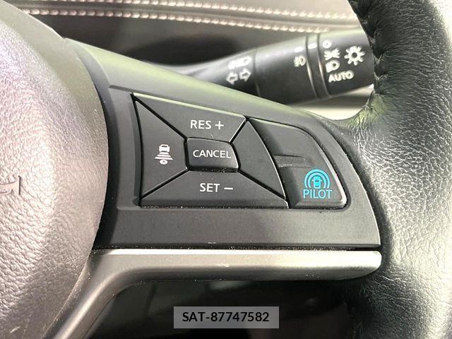 Nissan SERENA 2016-10 5878221-5