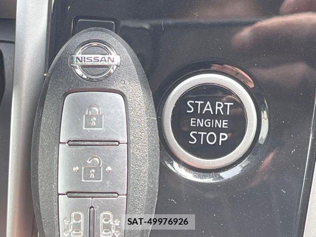 Nissan SERENA 2018-03 5878160-6