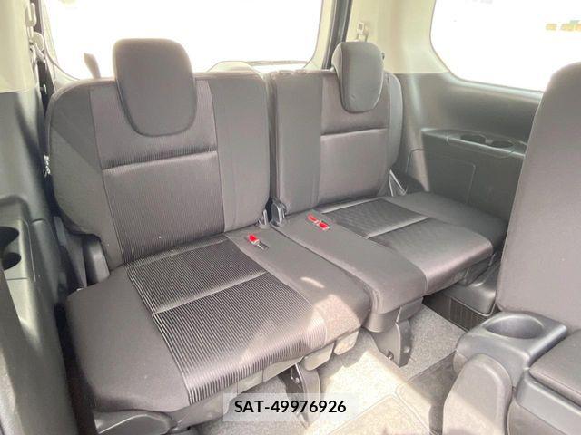 Nissan SERENA 2018-03 5878160-8