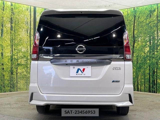 Nissan SERENA 2017-05 5878222-15