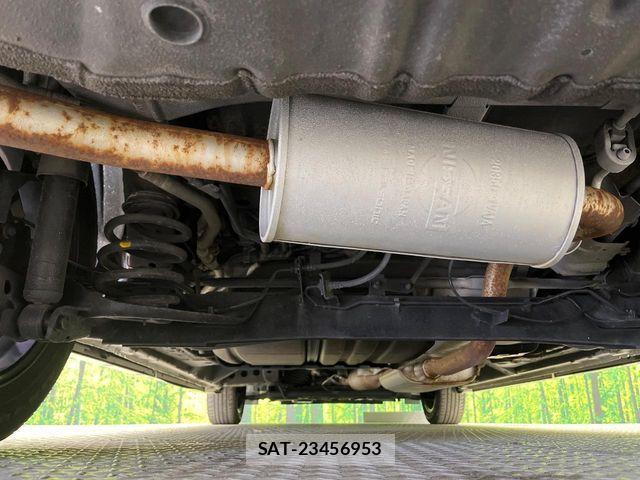 Nissan SERENA 2017-05 5878222-18