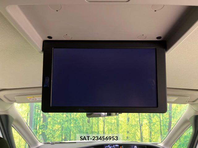 Nissan SERENA 2017-05 5878222-3