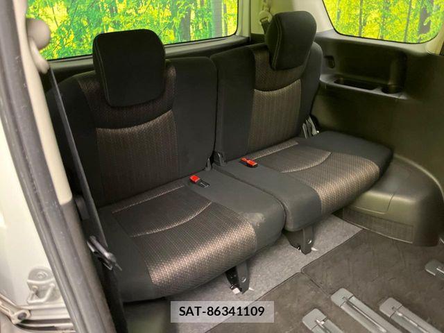 Nissan SERENA 2015-01 5878288-9