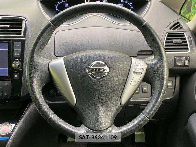 Nissan SERENA 2015-01 5878288-11