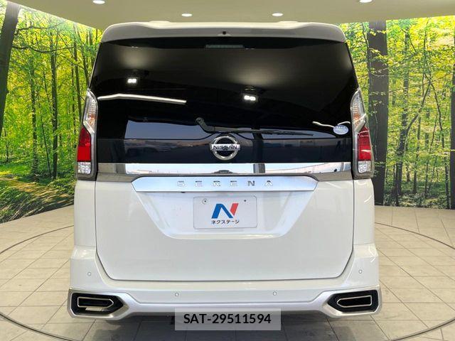 Nissan SERENA 2017-01 5878241-15
