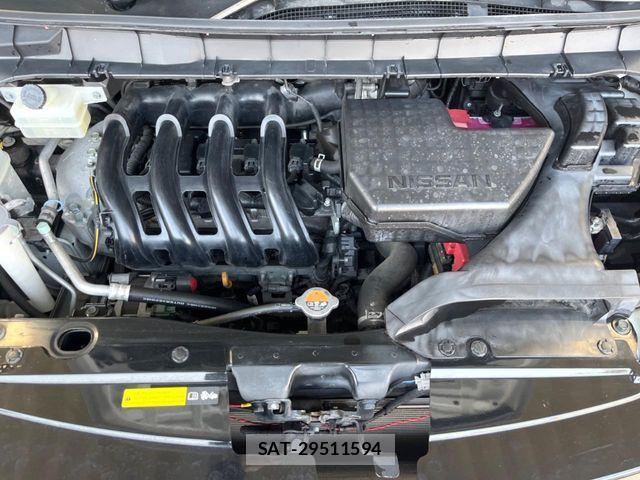 Nissan SERENA 2017-01 5878241-17