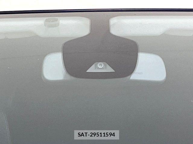 Nissan SERENA 2017-01 5878241-4