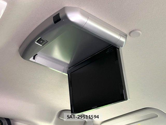 Nissan SERENA 2017-01 5878241-5