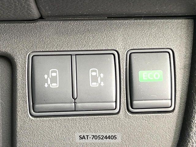 Nissan SERENA 2015-07 5878302-4