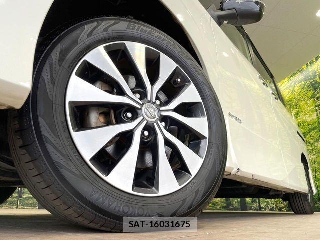 Nissan SERENA 2018-10 5878125-13