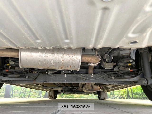 Nissan SERENA 2018-10 5878125-19