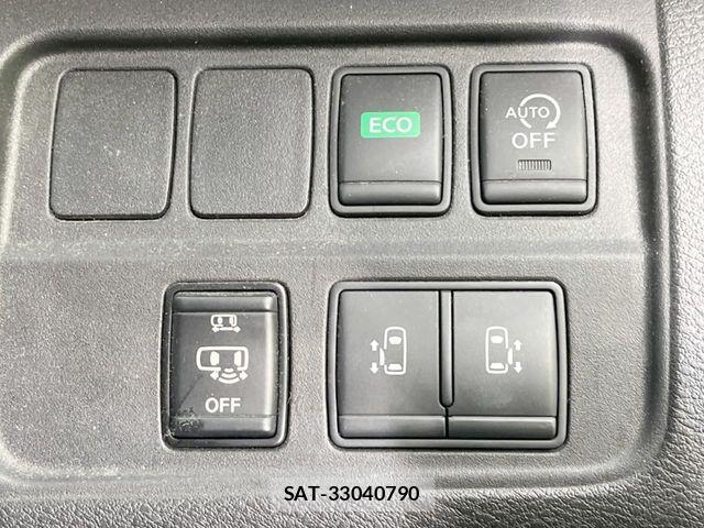 Nissan SERENA 2018-03 5878199-5