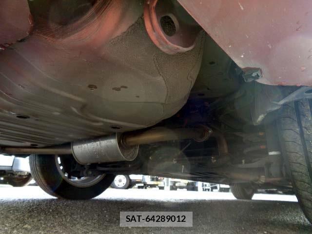 Nissan SERENA 2016-02 5878292-24