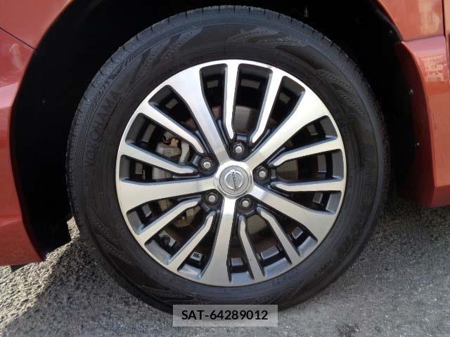 Nissan SERENA 2016-02 5878292-27