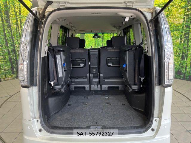 Nissan SERENA 2015-03 6018353-9