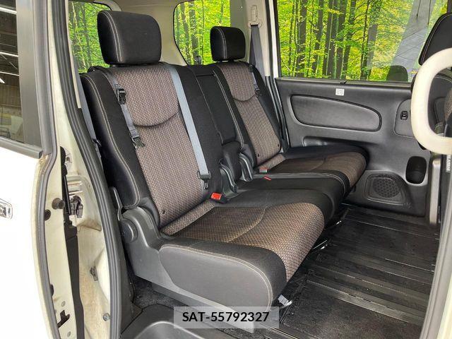 Nissan SERENA 2015-03 6018353-7