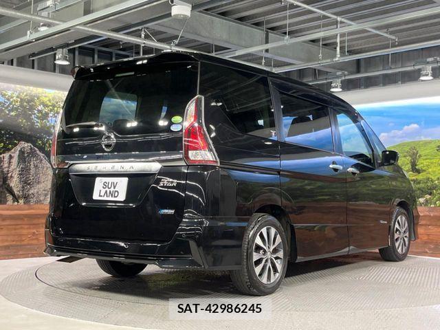 Nissan SERENA 2017-03 6018173-17