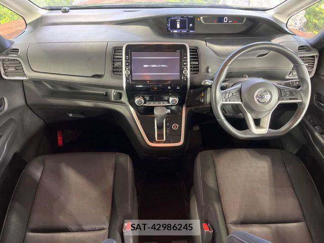 Nissan SERENA 2017-03 6018173-1