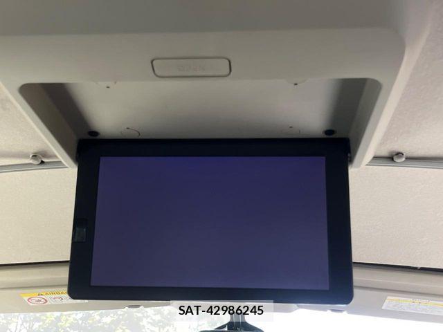 Nissan SERENA 2017-03 6018173-2