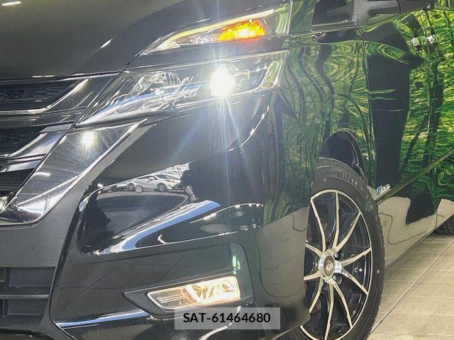 Nissan SERENA 2017-06 6018302-12