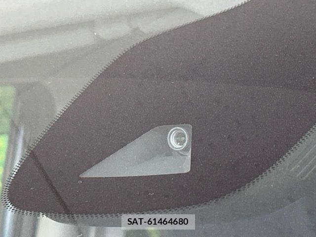 Nissan SERENA 2017-06 6018302-5