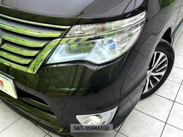 Nissan SERENA 2014-09 6018343-11