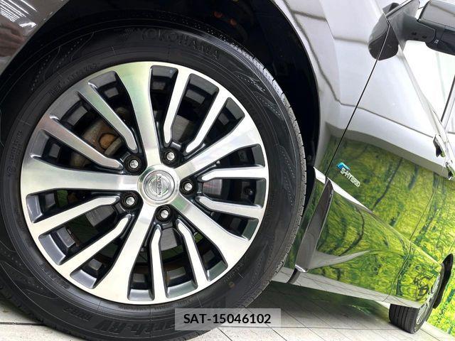 Nissan SERENA 2014-09 6018343-12
