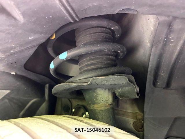 Nissan SERENA 2014-09 6018343-19