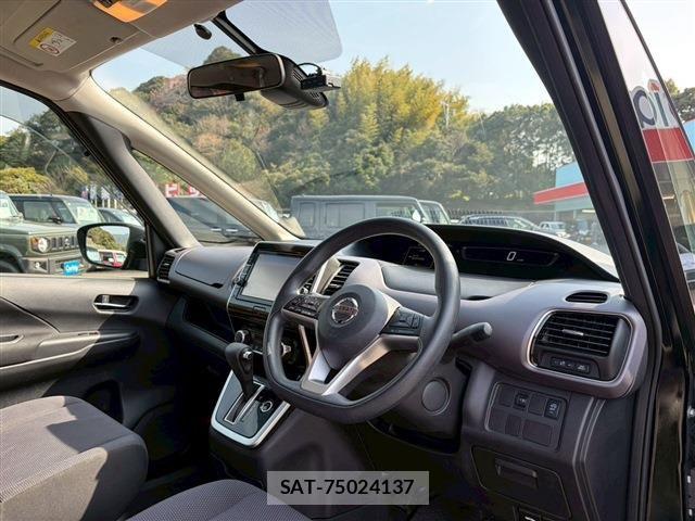 Nissan SERENA 2018-09 6219424-12