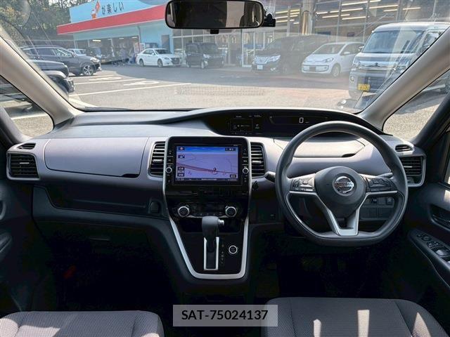 Nissan SERENA 2018-09 6219424-13