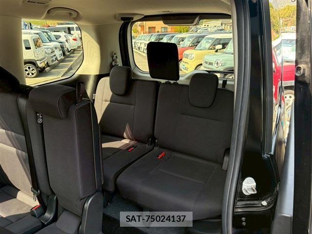 Nissan SERENA 2018-09 6219424-15
