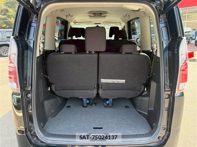 Nissan SERENA 2018-09 6219424-16