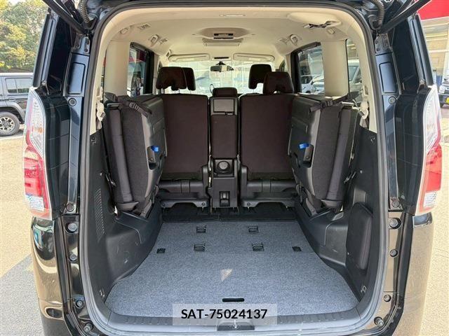 Nissan SERENA 2018-09 6219424-17